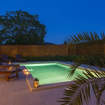 House Casa Mia With A Private Swimming Pool Country house